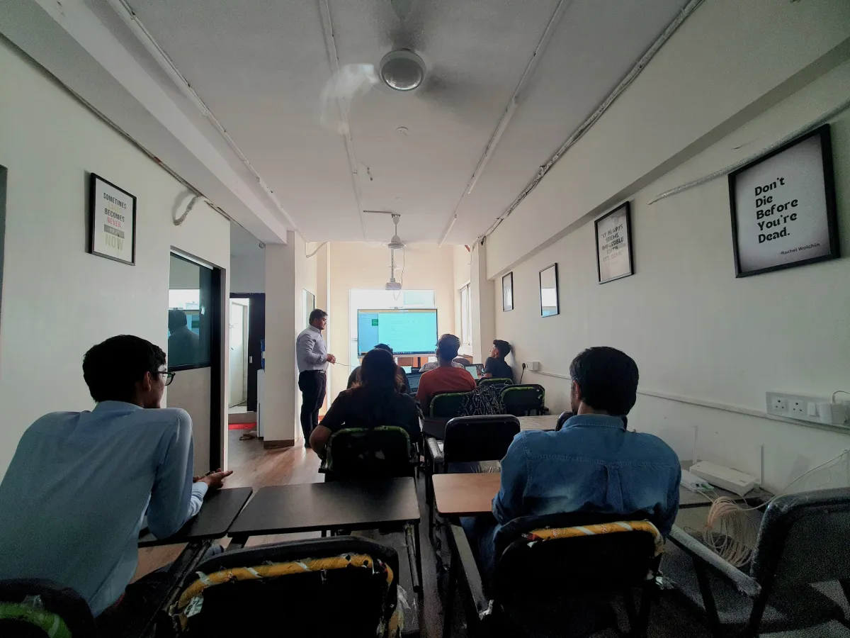 Students in a digital marketing classroom session at Define Digital Institute, Ghatkopar